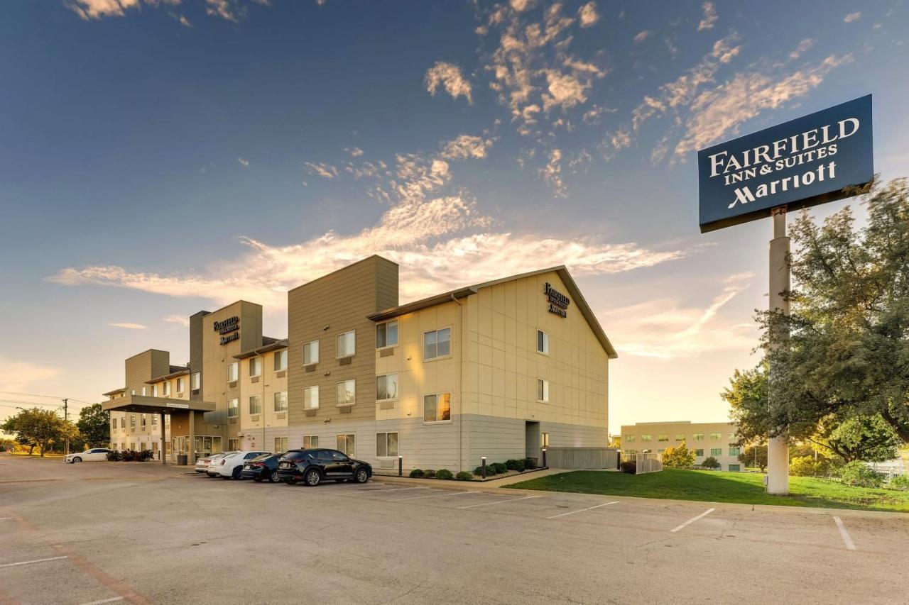 Fairfield Inn & Suites By Marriott Fort Worth I-30 West Near Nas Jrb Exterior foto